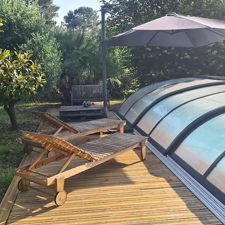Propriété Avec Piscine Hébergement de vacances *
